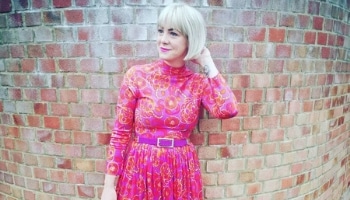 Vintage Dresses Style Tips by Vintage Expert @TheStyleAllie
